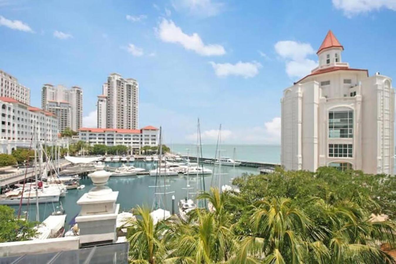 Wow Strait Quay Luxury Suite Room Tanjung Tokong Exterior photo