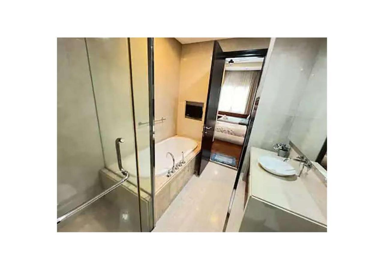 Wow Strait Quay Luxury Suite Room Tanjung Tokong Exterior photo