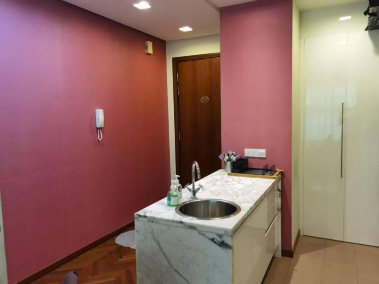 Wow Strait Quay Luxury Suite Room Tanjung Tokong Exterior photo