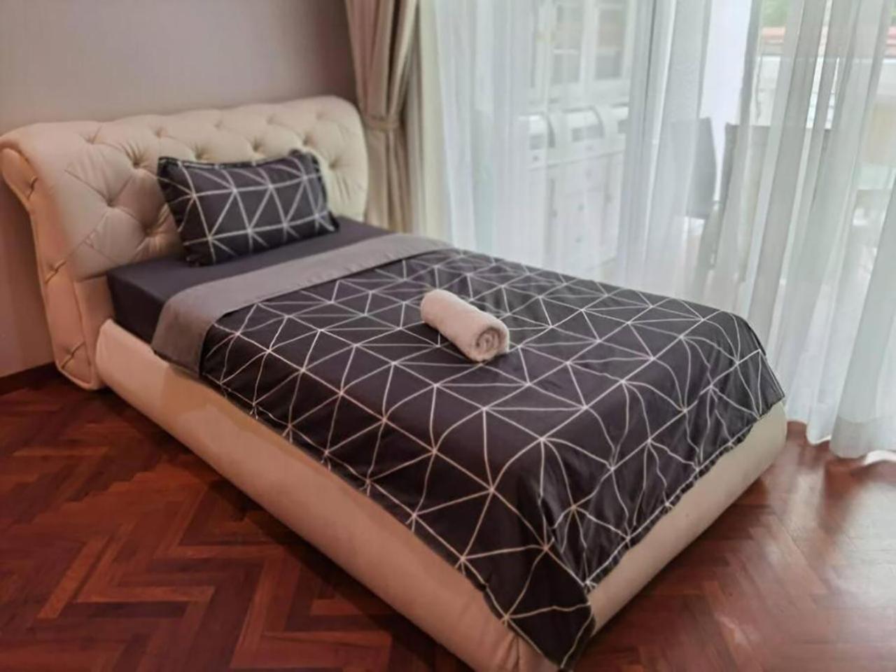 Wow Strait Quay Luxury Suite Room Tanjung Tokong Exterior photo